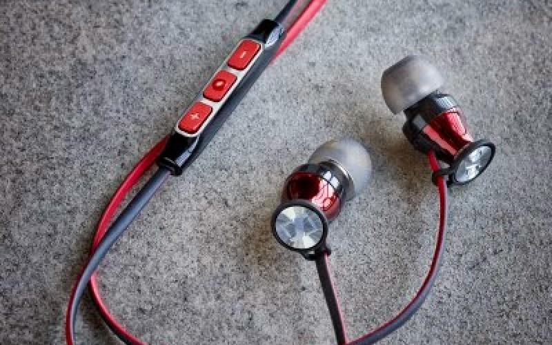 SENNHEISER MOMENTUM IN-EAR