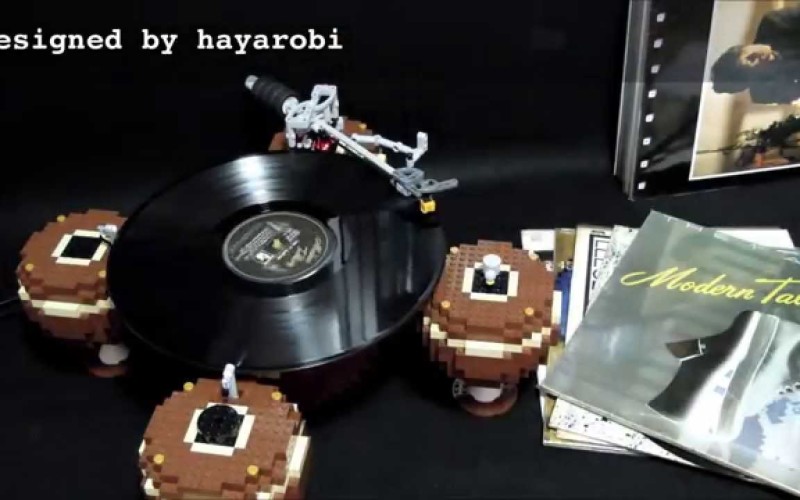 LEGO RECORD PLAYER 1