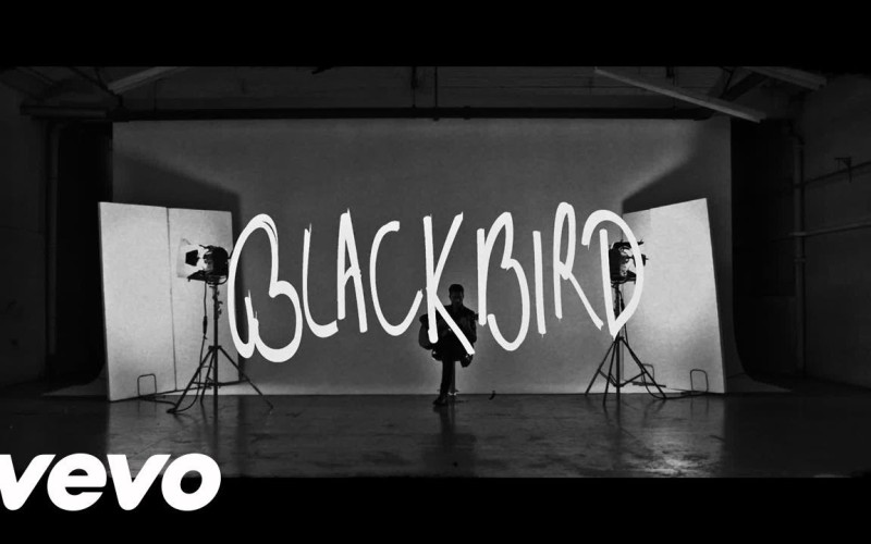 MILOŠ: BLACKBIRD. THE BEATLES ALBUM